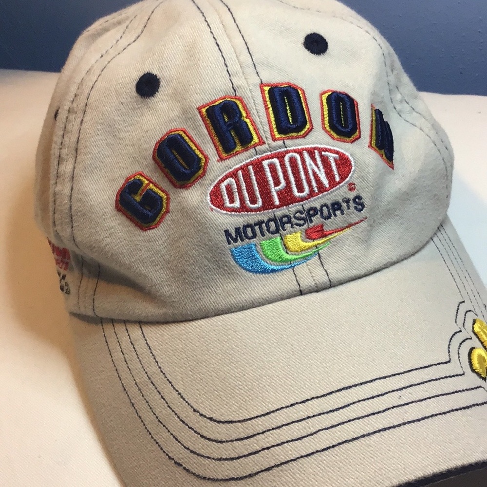 DU PONT NASCAR Gordon Motorsports Cap